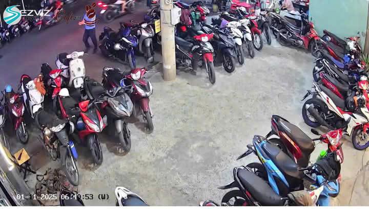 z6400324997174_a7474404e83fb2d2a283168a21019256