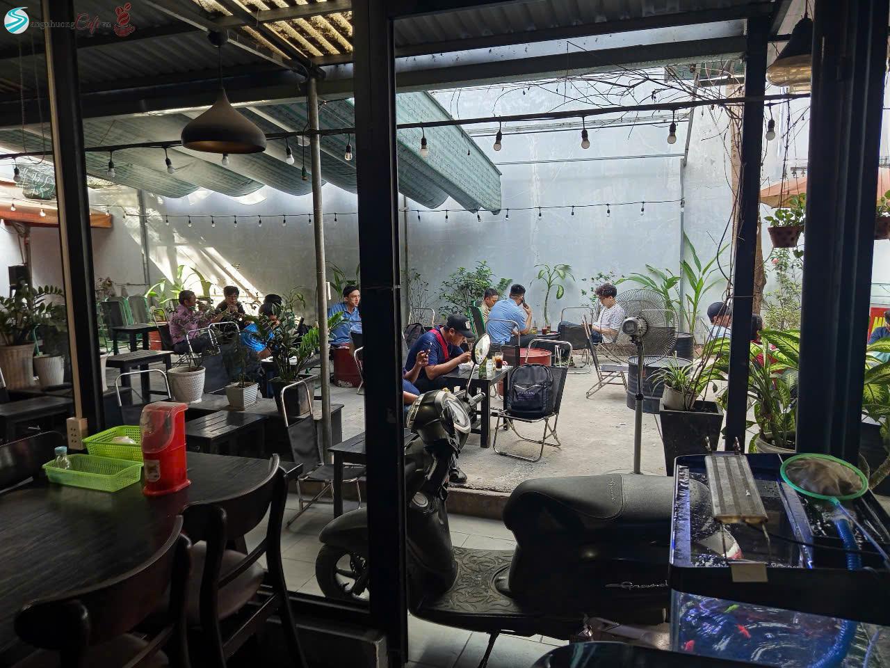 z6423917750077_84f37ec9dbd3239635393ddabab7dbaf